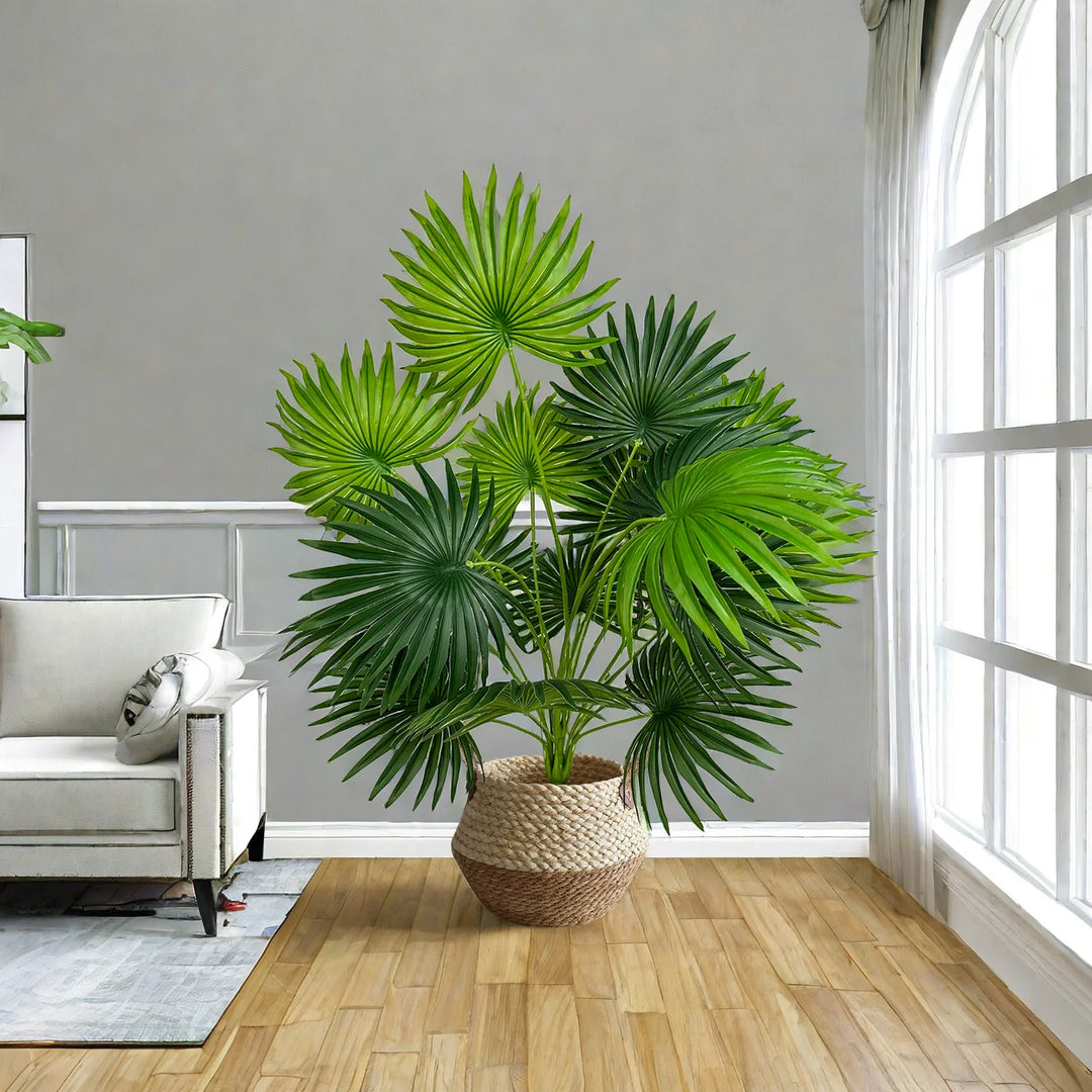 Tropical Paradise: Realistic Artificial Palm Tree for Easy Indoor Décor