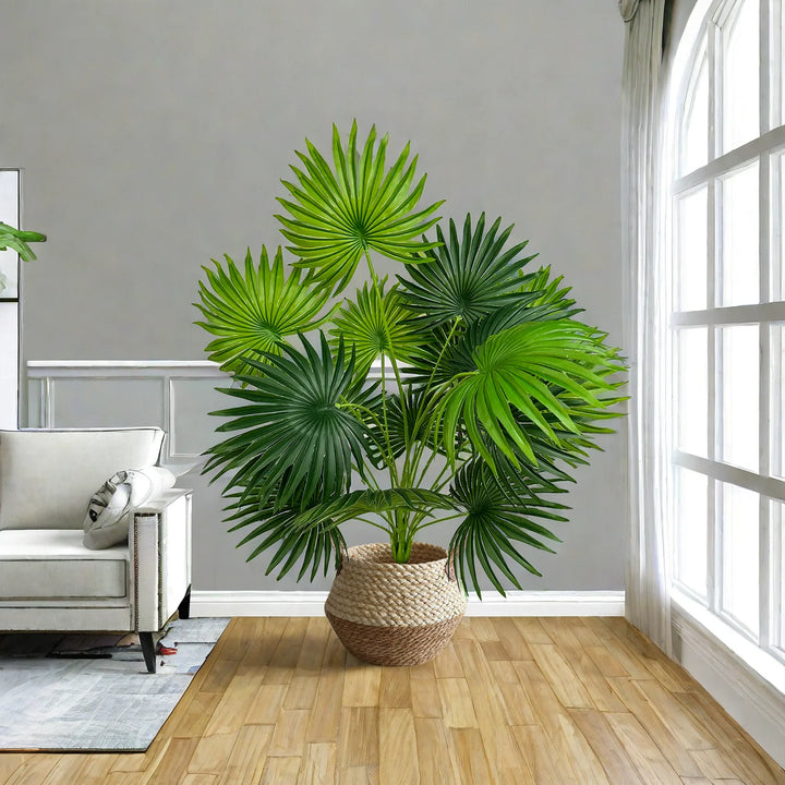 Tropical Paradise: Realistic Artificial Palm Tree for Easy Indoor Décor